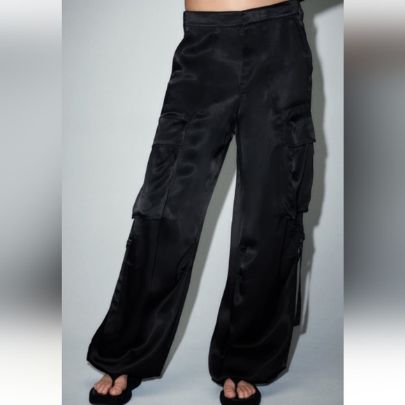 Zara Flowy Satin Cargo Pants Sz-M - Picture 4 of 15